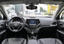 Jeep自由光新增2.0L 安全升级版车型,汽车报价17.98万元-汽车生活365